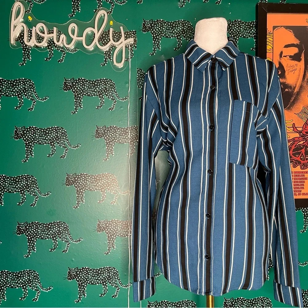 Wild Fable Blue and Black Striped Button Up Long Sleeve Blouse Size M